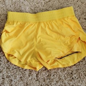 LULULEMON Women's JOGGING SHORTS Size 4 YELLOW